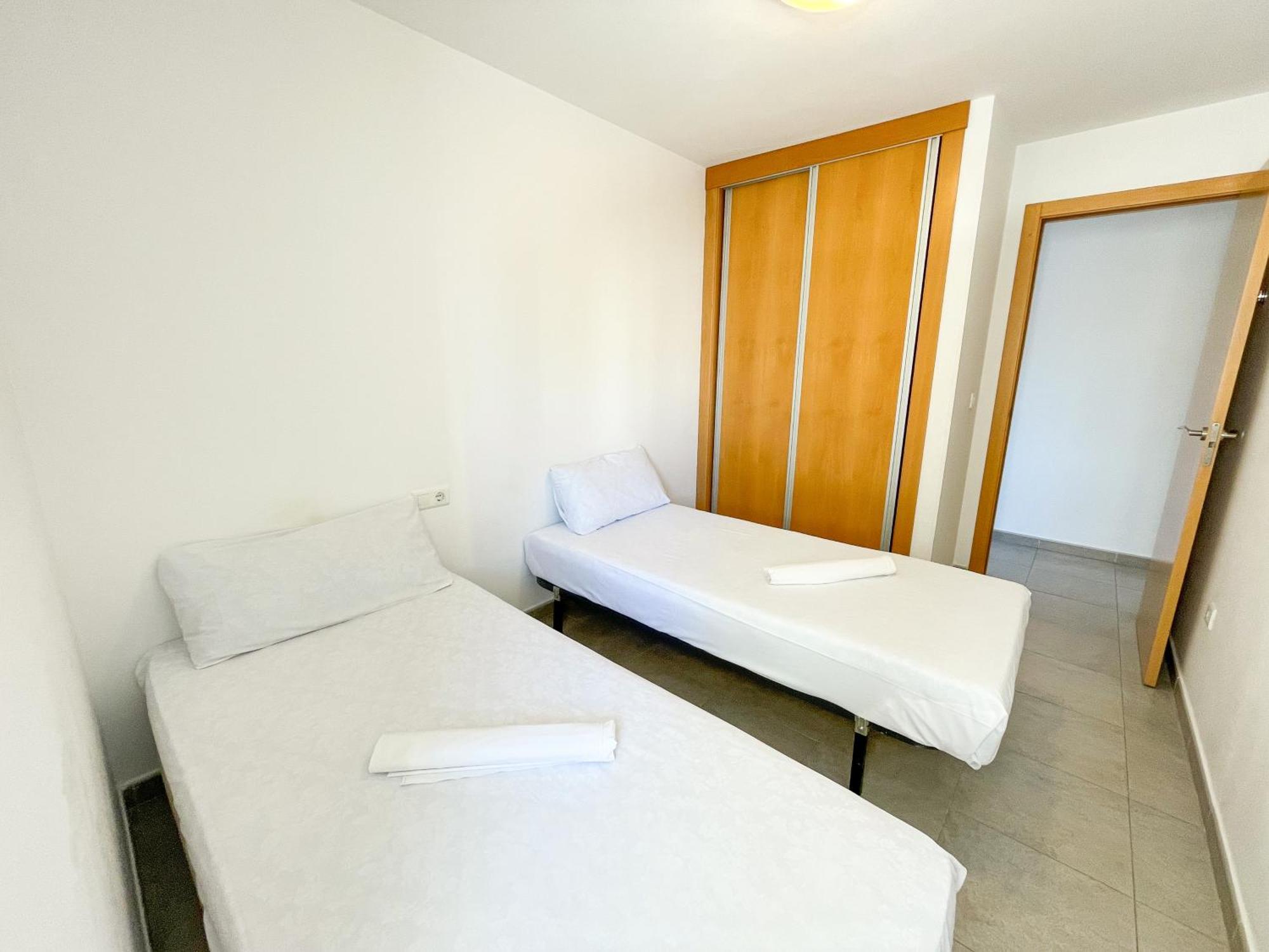 Apartamentos Gandia Familiar 3000 Bagian luar foto